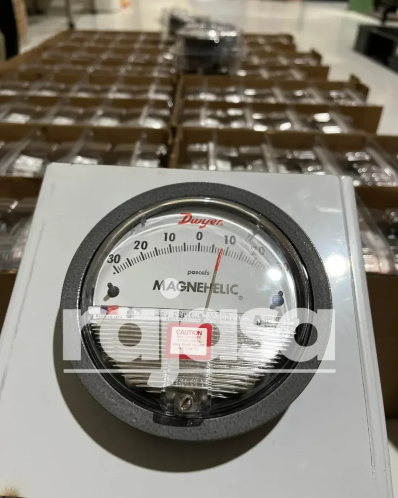 Magnehelic